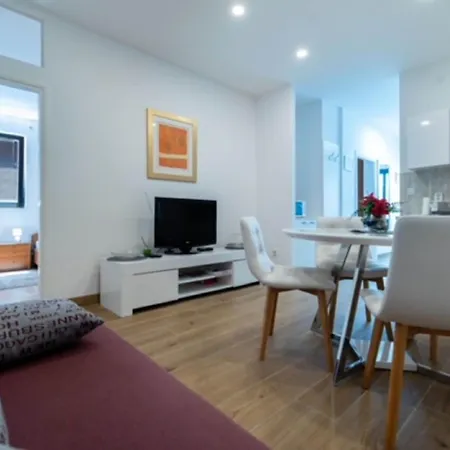 Apartment Kono - Two Bedroom With Terrace *