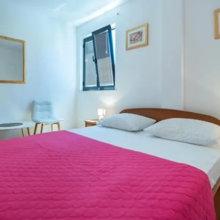 2 Bedroom With Terrace Lejlighed