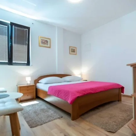 2 Bedroom With Terrace 아파트 두브로브니크